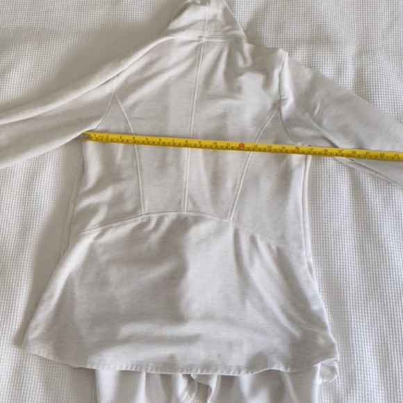 Shambhala athletic waterfall cardigan with handkerchief hem - Picture 7 of 8